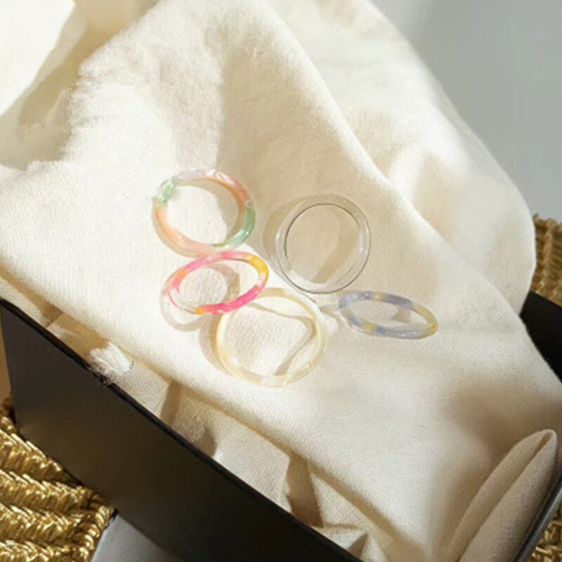 AOMU 1 zestaw pierścieni dla kobiet biżuteria moda kolorowy wielokolorowy, przezroczysty pierścień akrylowy z żywicy śliczne dziewczyny impreza biżuteria zestaw pierścieni