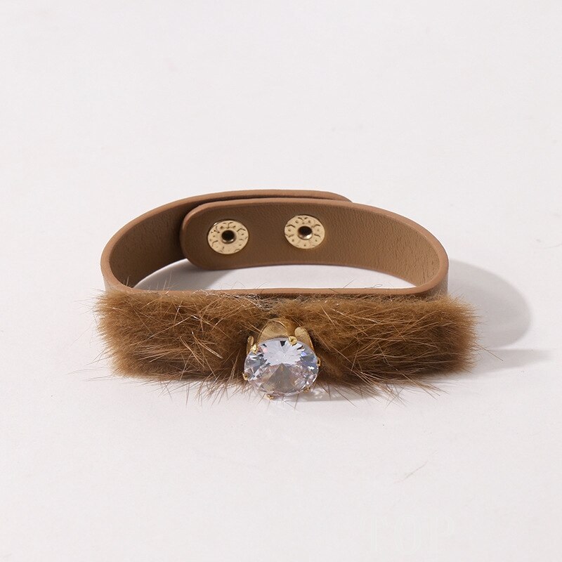 Femme manchette bracelet en cuir pu populaire bijoux de luxe street shot en acier inoxydable monocristal en peluche bras supérieur bracelet