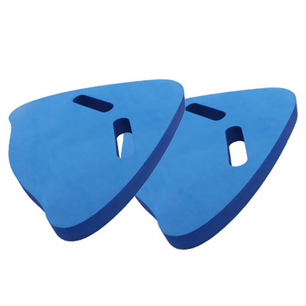 Effektives, hochdichtes schwimmbrett aus griffigem eva-material mit guter auftriebskraft und a-förmiger konstruktion – ein praktisches schwimmbrett.
