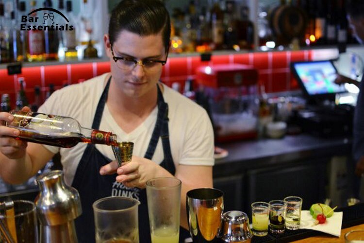 Baari cocktail jigger kolme vaakaa kahvin mittaus jigger leivonnaiset ruostumaton teräs käytännöllinen mitta jigger baari työkalu ampua lasi