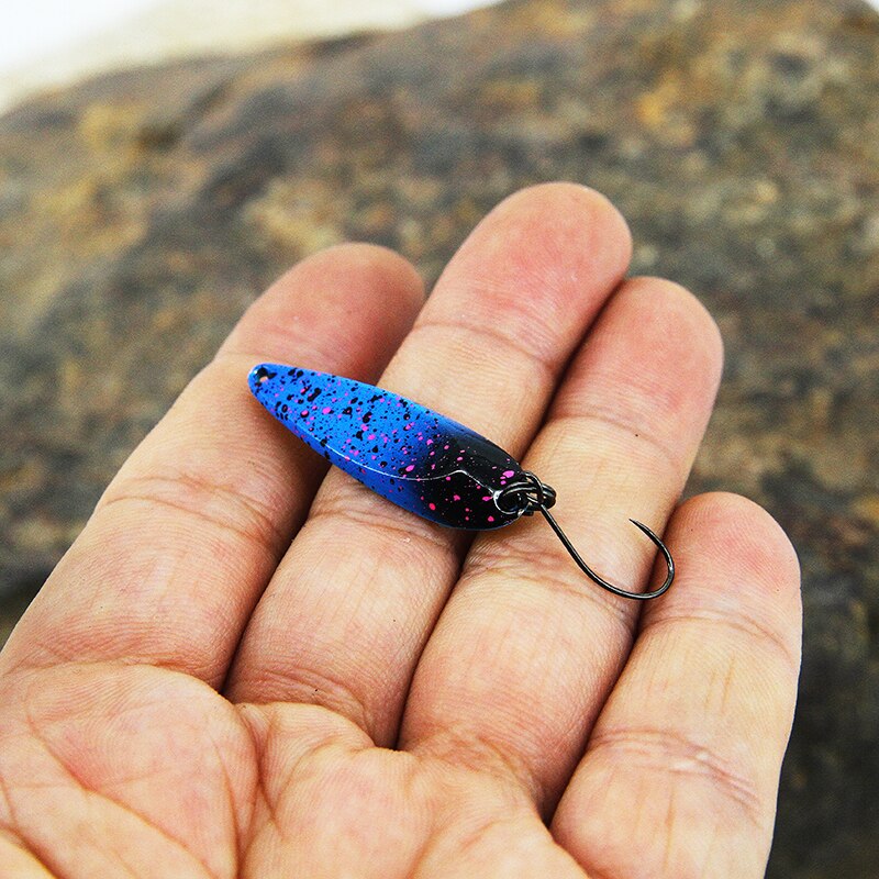 1 st fiskedragssked öring 2.5g metalljiggar spinnerbait wobblersked