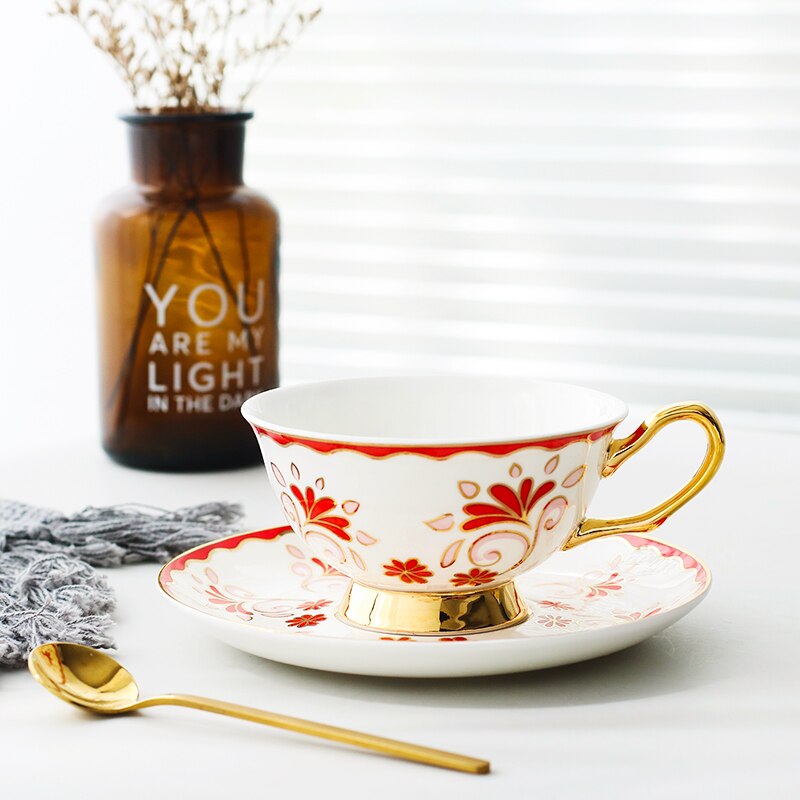 Keramisk kopp kaffe enkelt kontor guldkant arabiskt kaffe set ljus lyx par europeiska tazas de café drinkware  be50cp: Stil 3