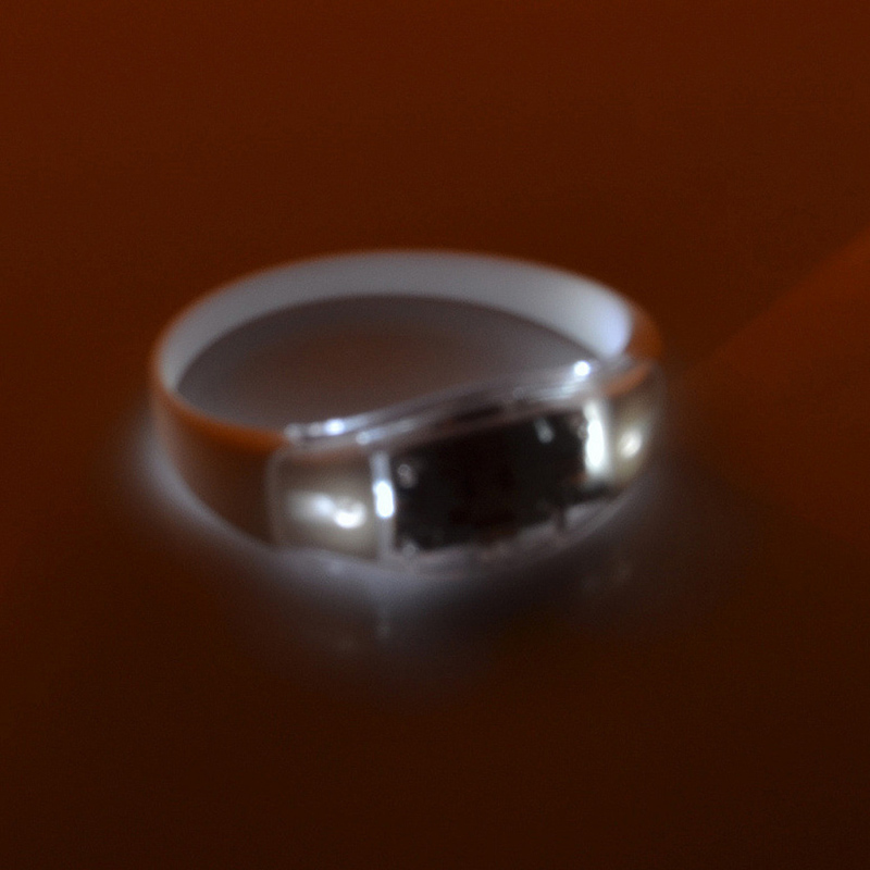 Pulsera luminosa LED, pulsera de silicona luminiscente con vibración de sonido, iluminación para , festivales y cumpleaños,: Blanco