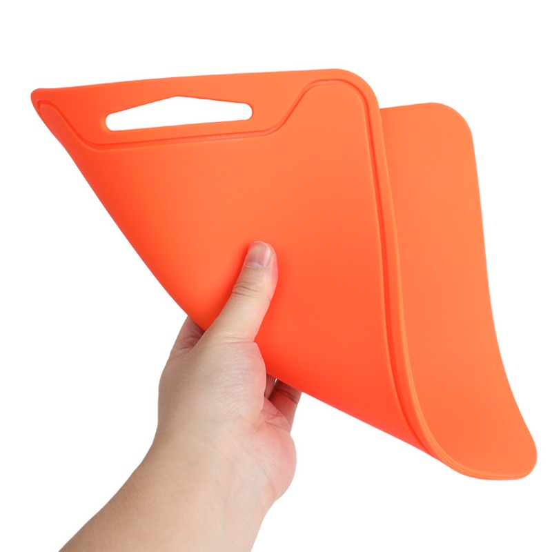 Silicone Cutting Board Moisture-proof Kitchen Chopping Boards Non-Slip Cutting Mat for Meat and Vegetable Dishwasher Safe