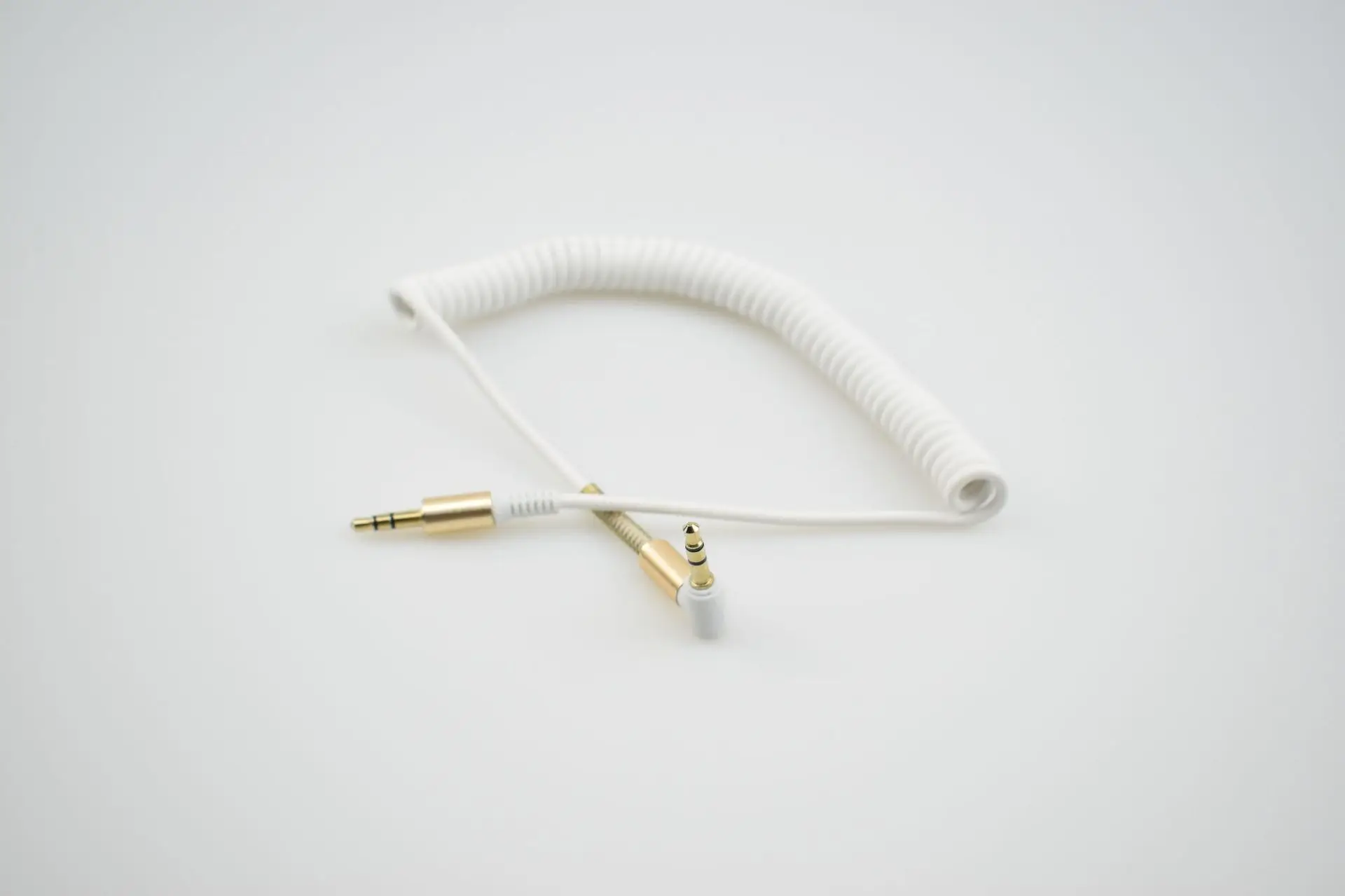 3.5 Jacek AUX Kabel audio 3.5MM męnarty robić męskiego Kabel robić telefonu Głośnik samochodowy MP4 Słuchawki 1.8M Jacek 3.5 Sprężynowe kable audio: BIAŁY