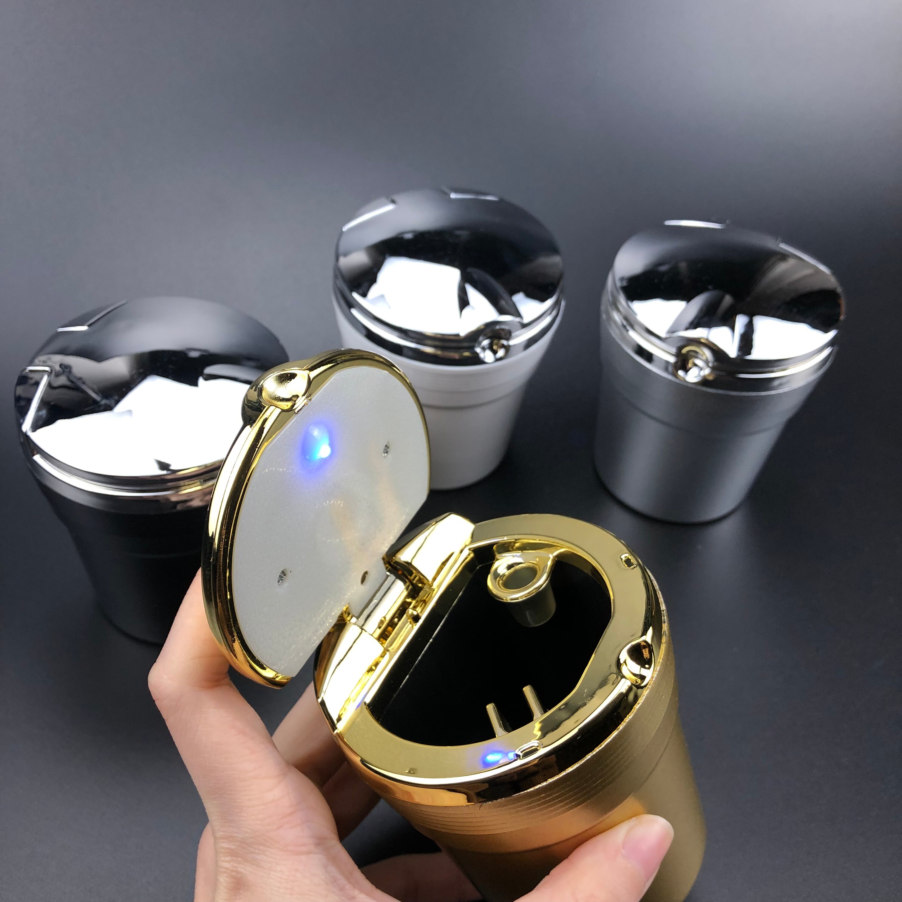 auto Posacenere con portato Blu Luce per Nissan Teana ALTIMA X-sentiero Qashqai Livina Sentra Sylphy Tiida Soleggiato Marzo murano Dayz IMx