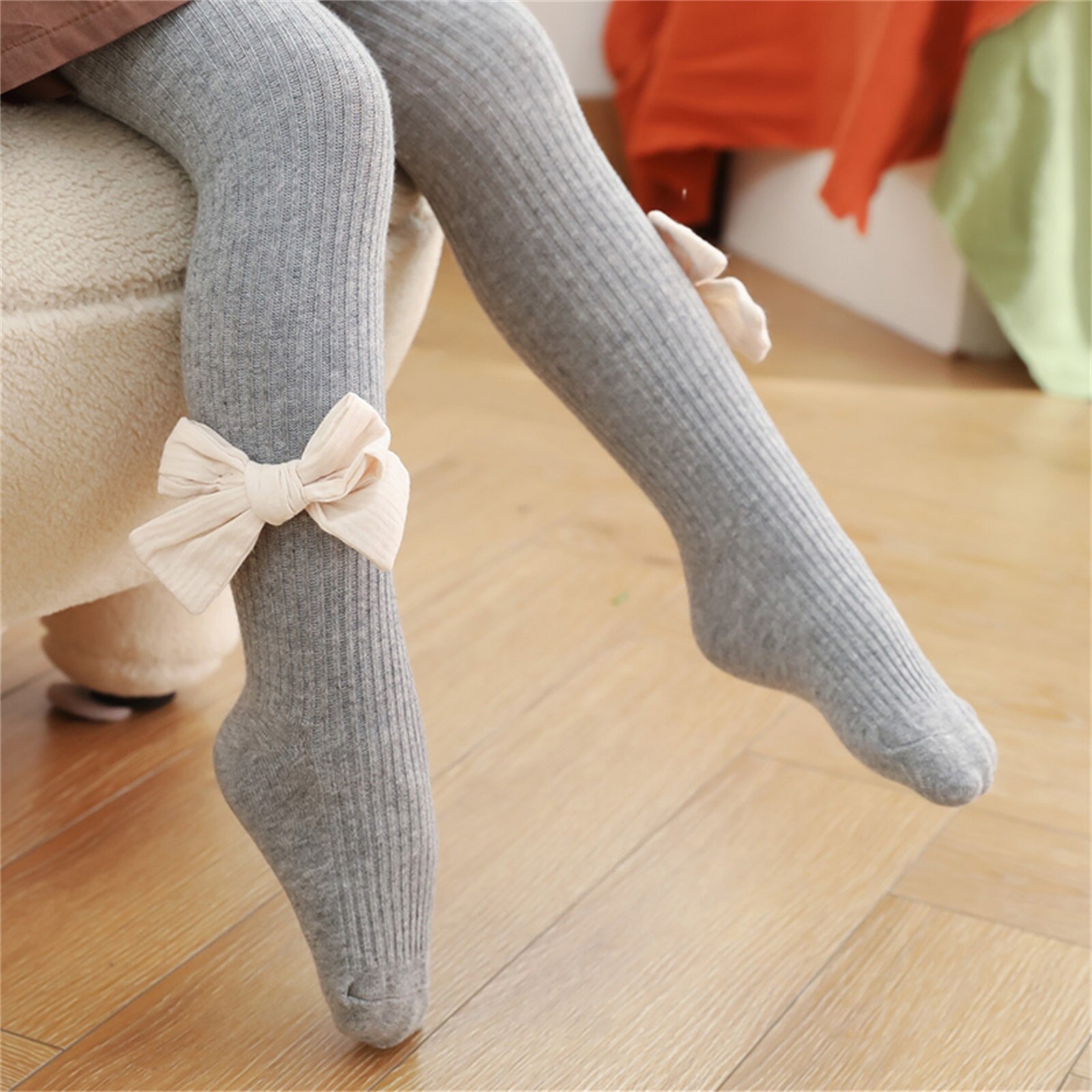 Emmababy Baby Girl Pantyhose, Knitting Bowknot Bottom Socks Warm Winter Knitwear Loose Trousers: 02 / 12M