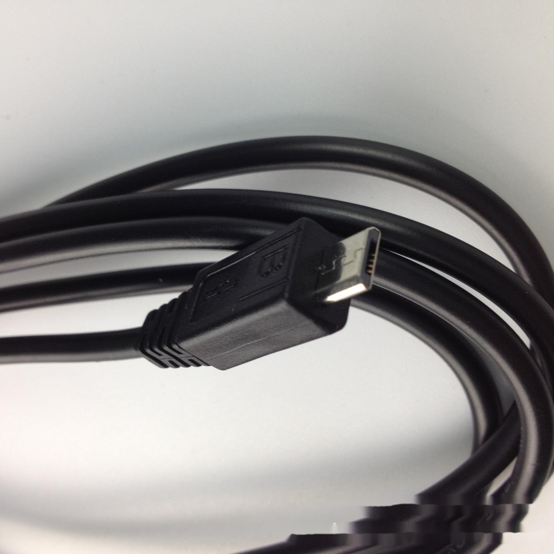 Vhbw Câble De Données USB  USB Standard De Type A Sur Appareil Photo 150cm Compatible Avec Nikon D810 D810a D850 Appareil Photo Camescope 86758737