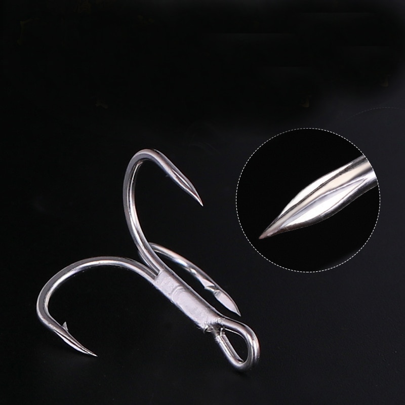 ST41-3X 20pcs/bag Fishing Hooks High Carbon Steel Treble Hooks Silver Super Sharp 2# 4# 6# 8# 10# 12# High Strength Hooks Tackle