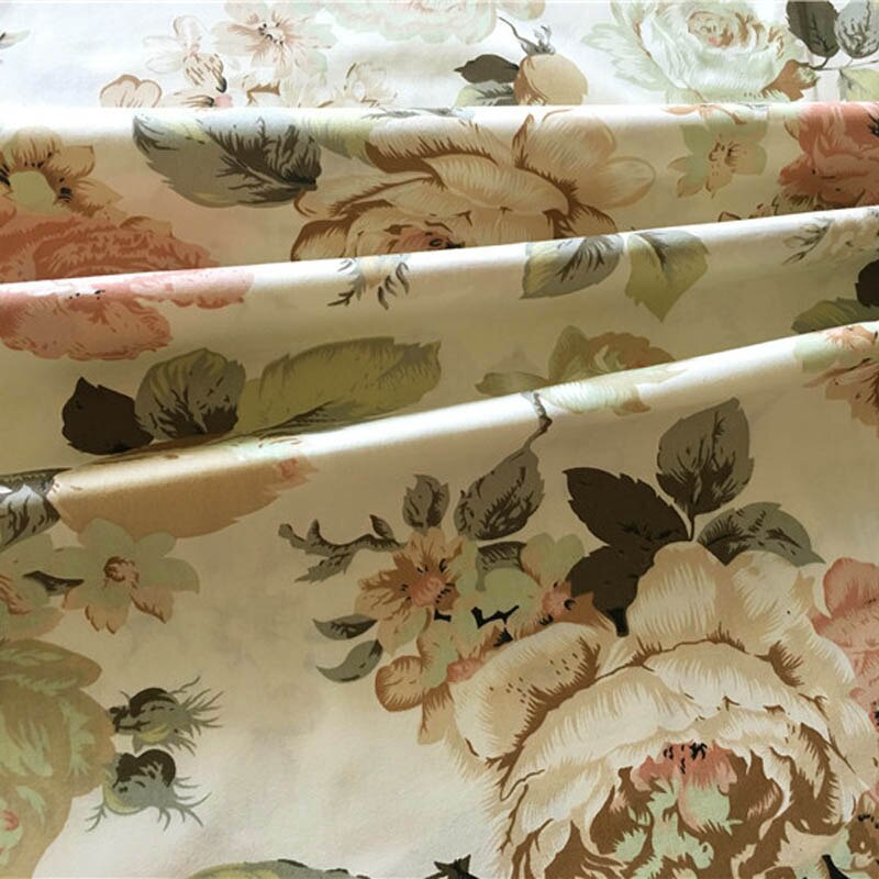 100%  bomullstwill beige med stora rosa bruna rosblommor randigt tyg för gör-det-själv sängkläder barn kläder klänning hantverk: Blomma / 250 x 160cm 2.5m