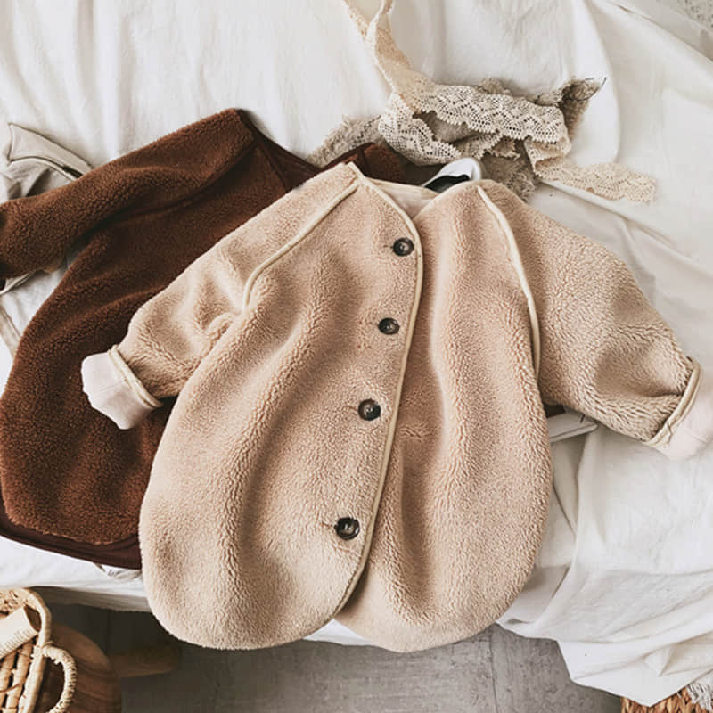 Inverno per bambini 2022 nuovi vestiti per bambini giacca monopetto calda spessa in velluto di agnello morbido ceroso e confortevole: Beige / 7T