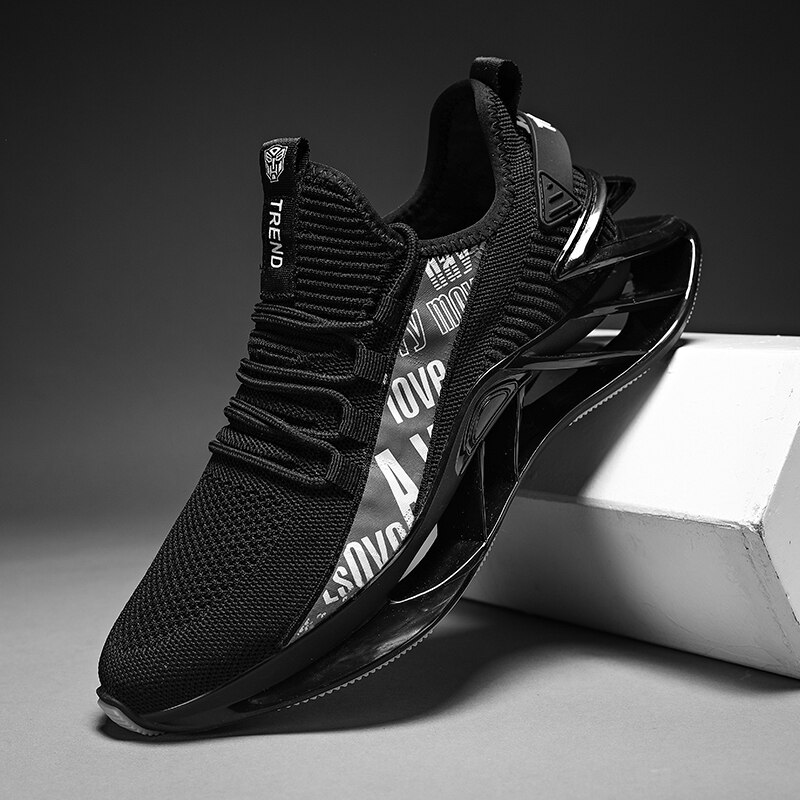 Løbesko til mænd blade stødsikre snøresportssko behagelige jogging sneakers dæmpende sneakers: Sort / 10