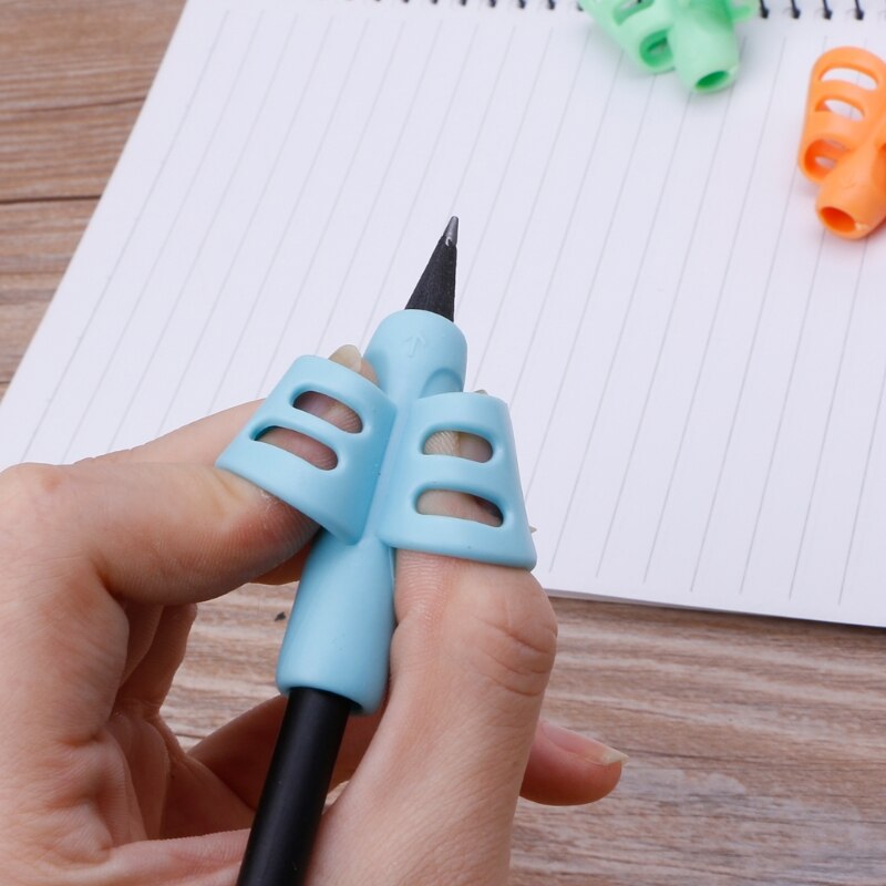 3pz A dovuto dita in silicone Presa Della Matita Del bambino Supporto di Imparare Strumenti di Scrittura di Scrittura Della Penna