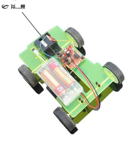 Grappig DIY Vergadering Mini Batterij Aangedreven Auto 4WD Smart Robot Car Chassis RC Speelgoed 14.5*11*4.5 cm