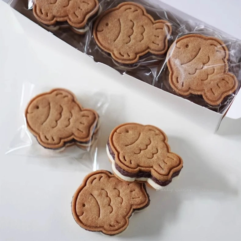 Molde para galletas con cara sonriente de dibujos animados, molde para cortar galletas con forma de oso, gato, pescado, sello para pastel de Fondant, cortador de galletas, herramienta para hornear pasteles
