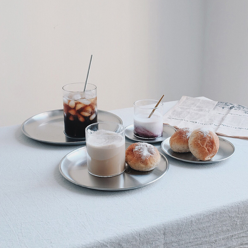 1pcs matte 304 metal stainless steel disc dessert tray tray multi-purpose plate