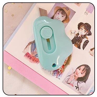 AiKEEN Cute Clouds Art Knife Mini Portable Utility Knife Express Box Paper Cutter Craft Wrapping Refillable Blade Stationery: blue