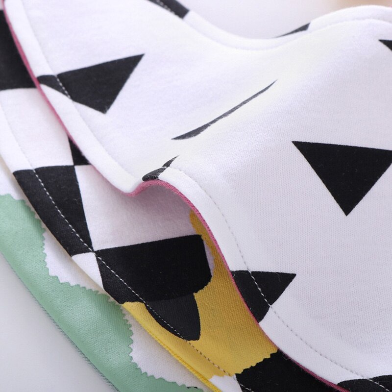 Reusable Washable Cotton Baby Bibs Burp Cloth Cartoon Animals Printing Triangle Bibs Cotton Adjustable Baby Meal Bib Infant Bibs