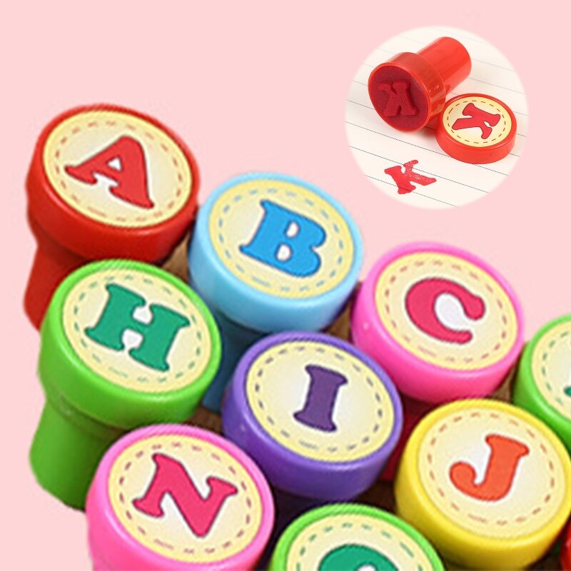 26 st alfabet bokstäver rund stämpel sigill självfärgad scrapbooking tallrik bläckdynor stämpel för barn leksaker färg slumpmässigt