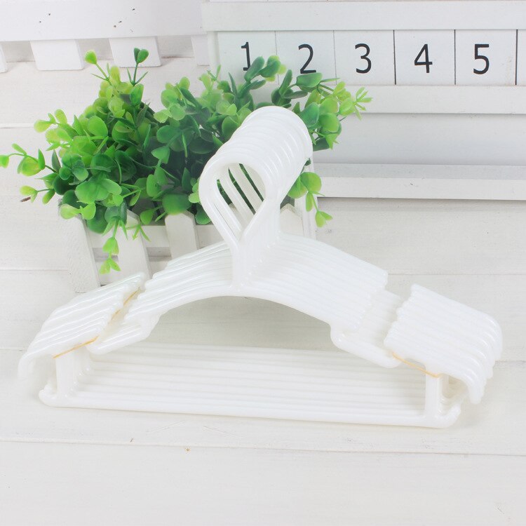 1 PC dzieci plastikowe dziecko dziecko wieszak biały niebieski zielony różowy żółty nn-poślizg wieszak na ubrania sypialnia salon, 27*15cm