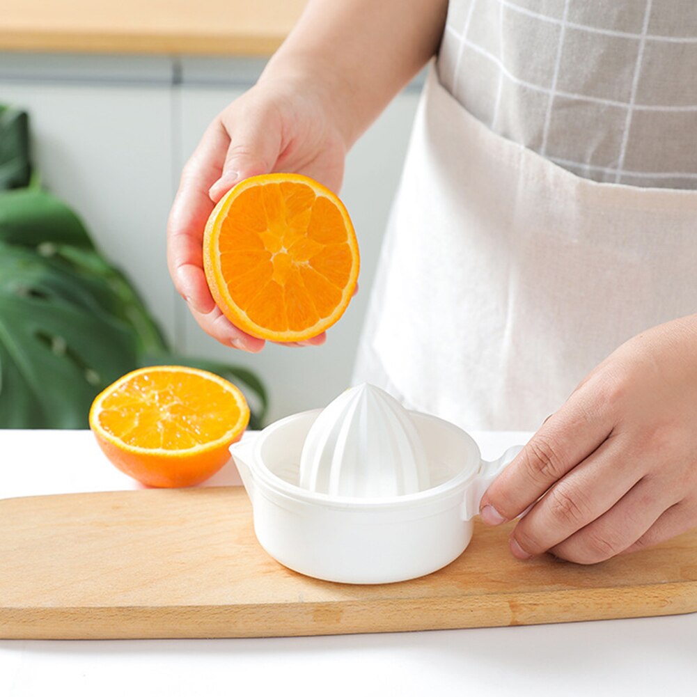 Mini Portable Manual Fruit Squeezer Lemon Juicier Household Kitchen Gadget Tool Original Juice Child Healthy Juicer Tools