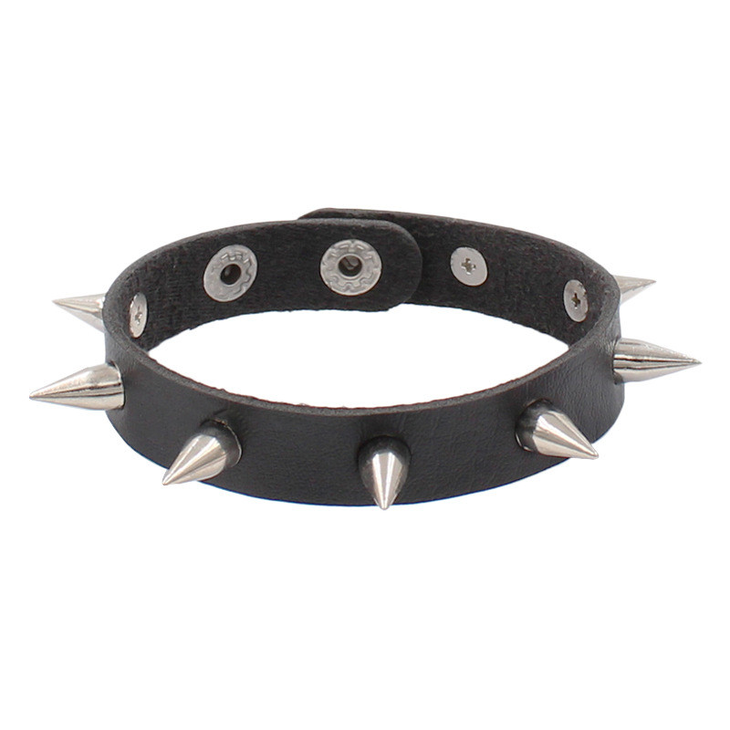 Pulsera con puntas de para hombre y mujer, pulseras Punk de piel sintética, brazalete gótico para chica, pulsera de Rock con tachuelas, joyería 2022