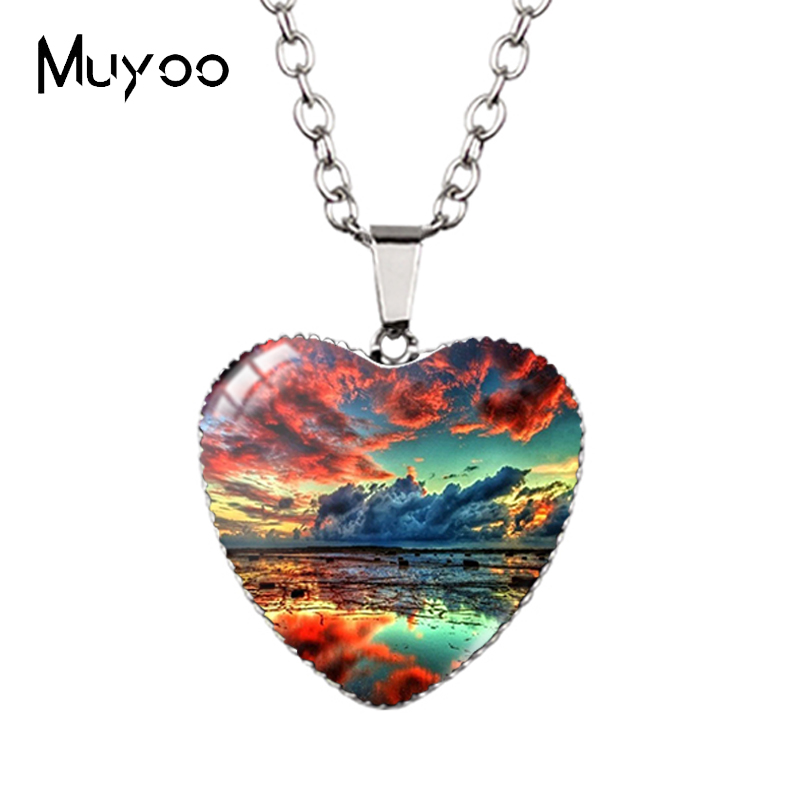 Landscape Animal Swans Butterflies Peacock Oil Painting Handcraft Heart Jewelry Pendant Necklace HZ3: Antique Copper Plated