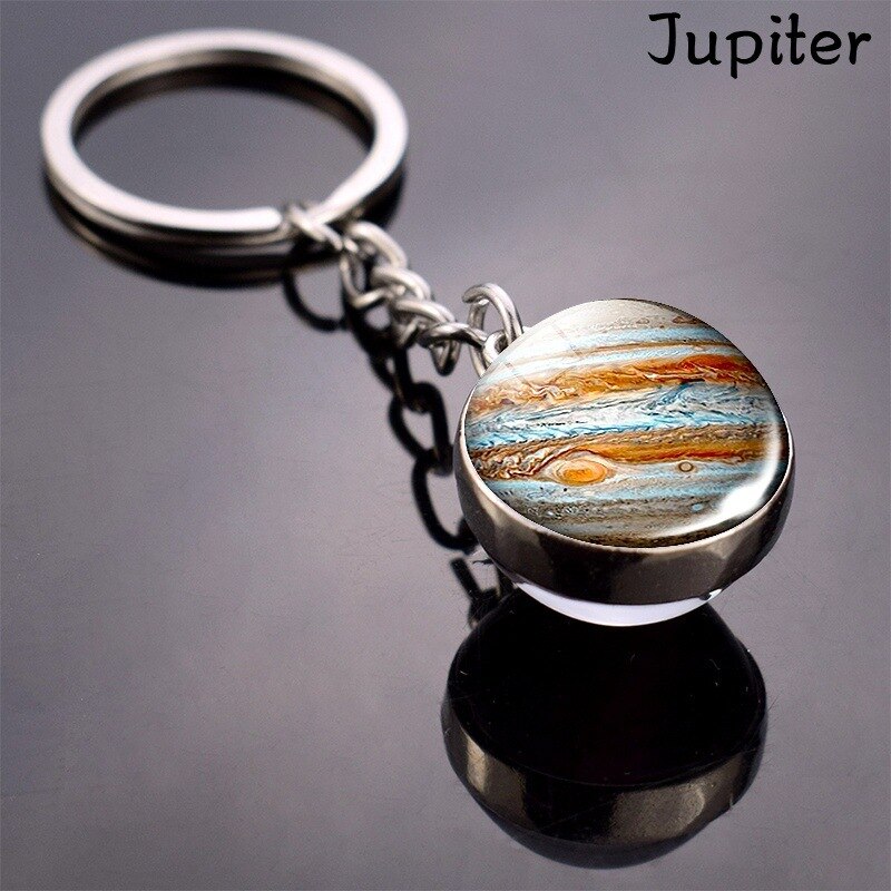 1Stck Planet Schlüsselanhänger Mond Schlüssel Ring Solar- System Planet Anhänger Galaxis Nebel Erde Mars Saturn doppelseitige Glas Ball Schlüssel Kette: Jupiter