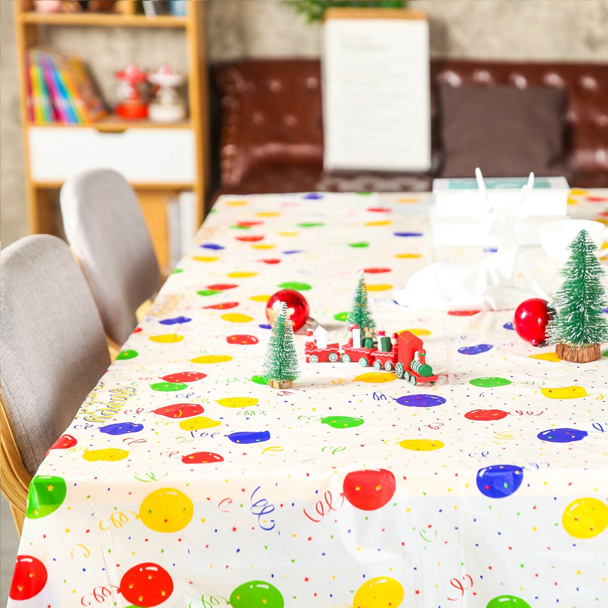 10PCs Disposable Tablecloth Birthday Thickened Polka Dot Printing Plastic Dining Table Tablecloth: Balloon style