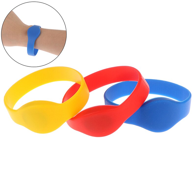 1pc 125 khz  em4100 tk4100 polsband rfid-armband id-kaart siliconen band alleen-lezen toegangscontrolekaart 3 kleuren