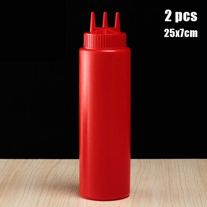 3 Holes 800ML Twist Cap Squeeze Bottle Food Grade Plastic Ketchup Mustard Mayo Sauces Olive Oil Bottles Kitchen Gadgets: 650ml Red 2pcs