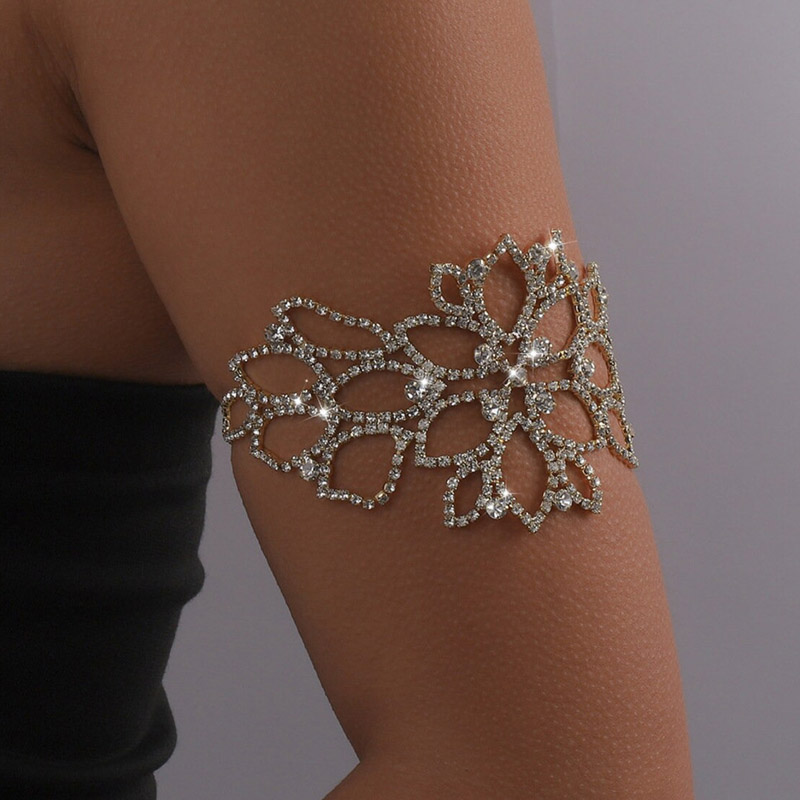 Stonefans Sexy Holle Bloemvorm Strass Arm Armband Voor Vrouwen Eenvoudige Bloemen Bruidsarmband Bruiloft Sieraden Accessoires