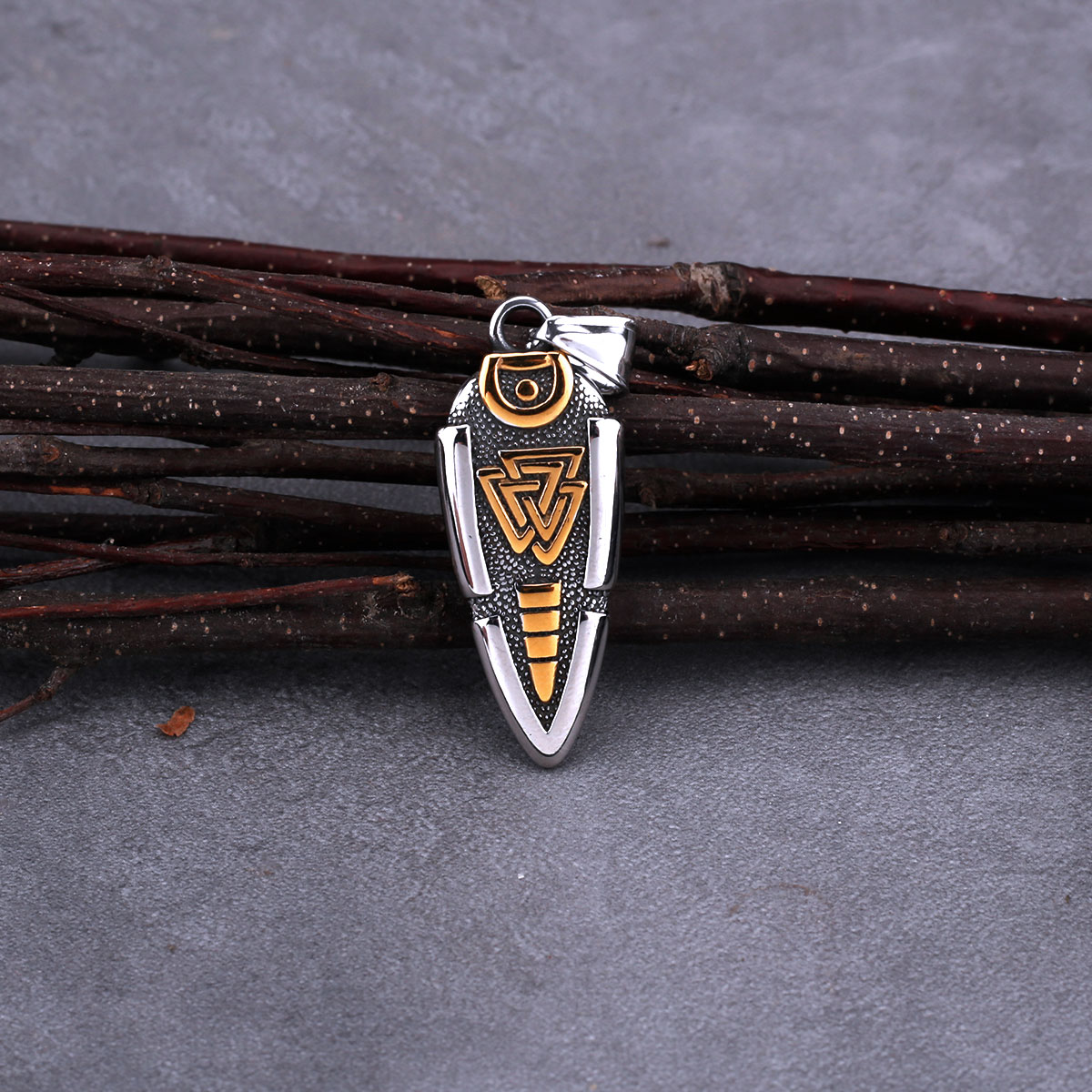 Lanza de acero inoxidable Odin Valknut Gungnir colgante collar mitología nórdica runa cuervo de joyería Punk para hombres: Color amarillo claro