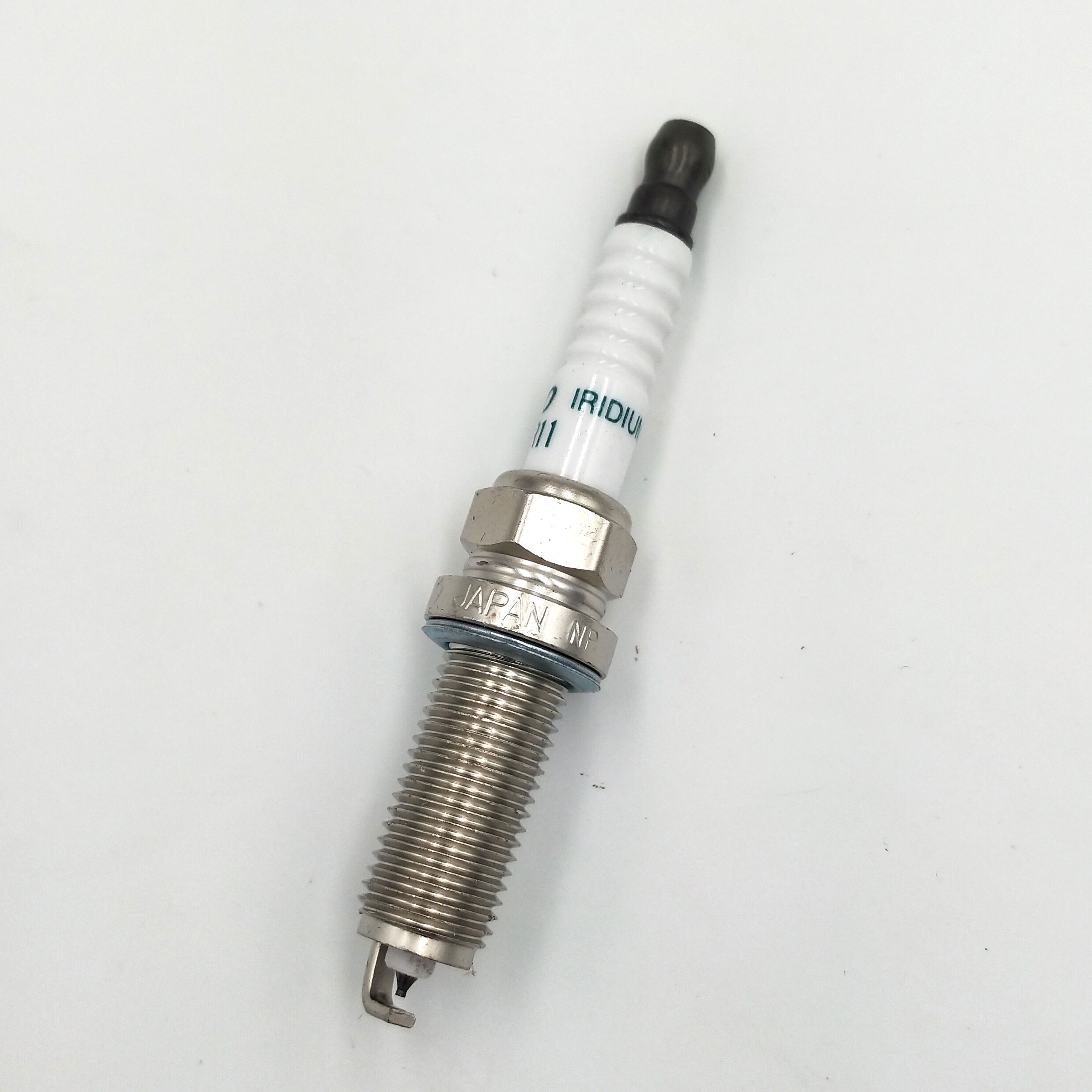 90919-01275 SC16HR11 iridio bujía adecuado para Toyota Corolla Matrix Lexus Scion Yaris 9091901275