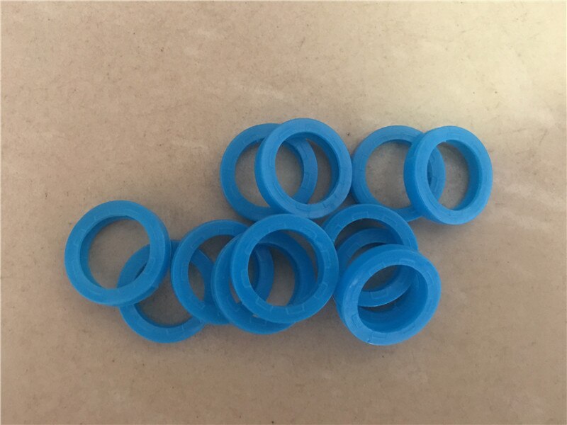 20pcs Random Hollow Multi Color Rubber Soft Key Locks Keys Cap Key Covers Topper Keyring