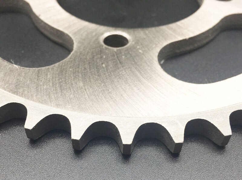Para Suzuki GZ150-A GZ125 merodeador 98-11 piezas de la motocicleta 428 de piñones de cadena piñón trasero 41 43 dientes mejorar la velocidad