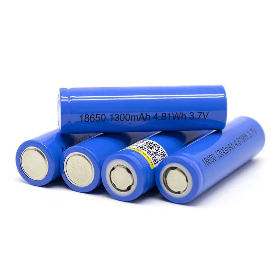 18650 1300 mah capacity lithium battery 3.7 V strong light flashlight rechargeable battery
