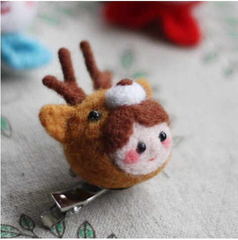 Doll's Brooch wool needlepoint kit wool felt needle felting pendant craft needlecraft DIY handmade