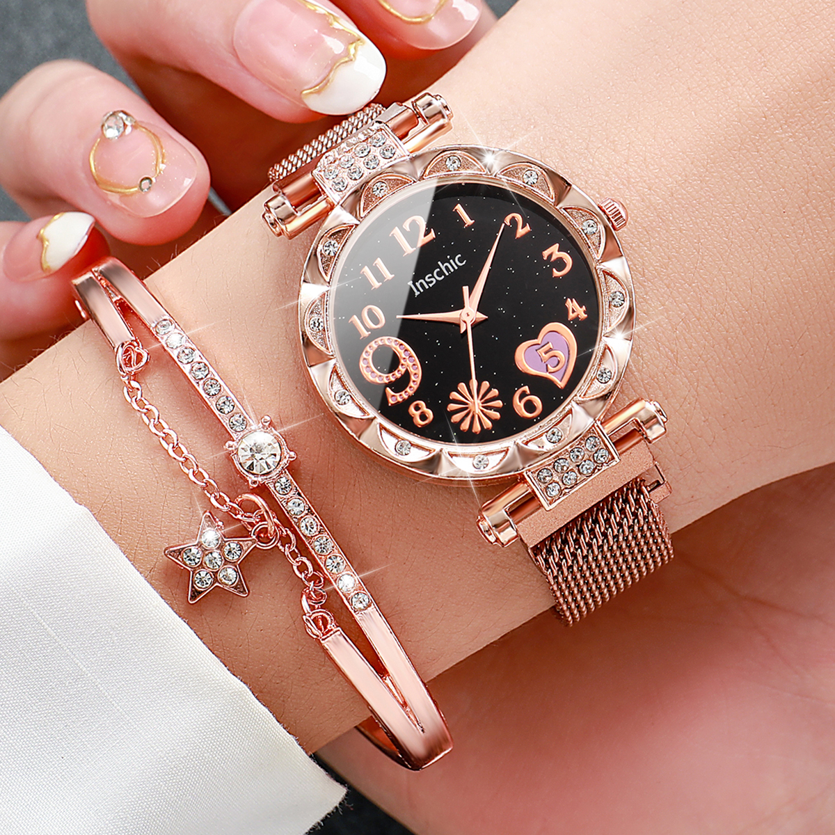 2 Teile/satz Blume Zifferblatt frauen Uhr Magnet Schnalle Gittergewebe Band Quarz Uhren Stern Armbinde einstellen (Ohne Kasten)