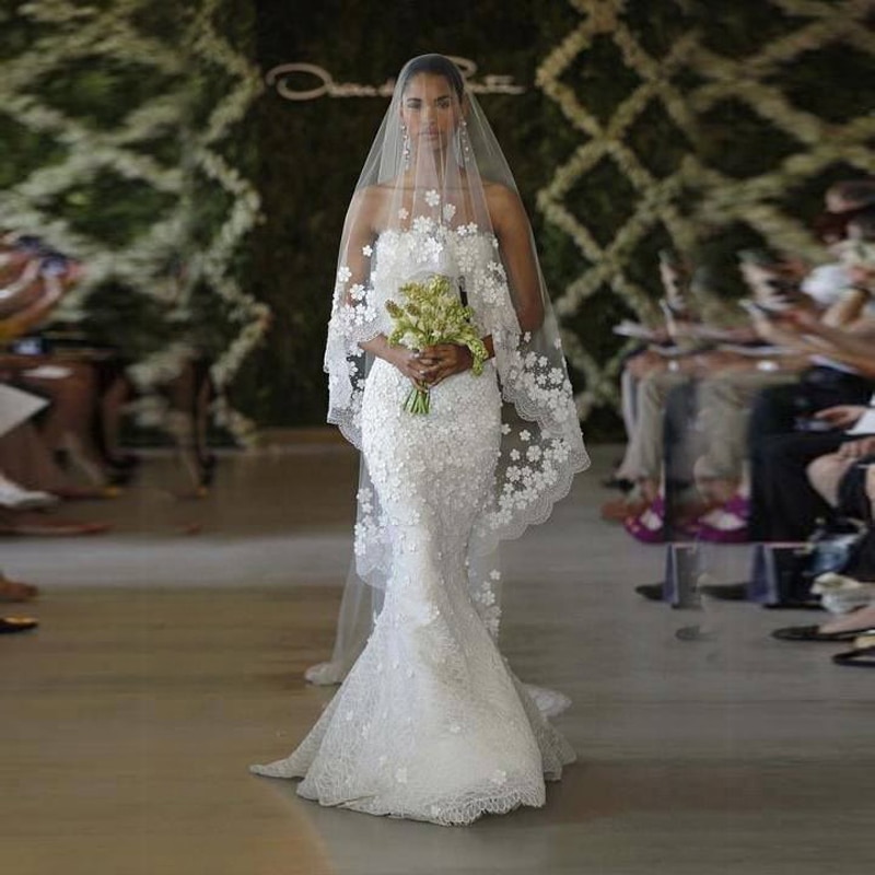 Bruidssluier Wit/Ivoor 3D Bloemen Lange Wedding Veil Mantilla Bruiloft Accessoires Applicaties Met Kant Bloemen