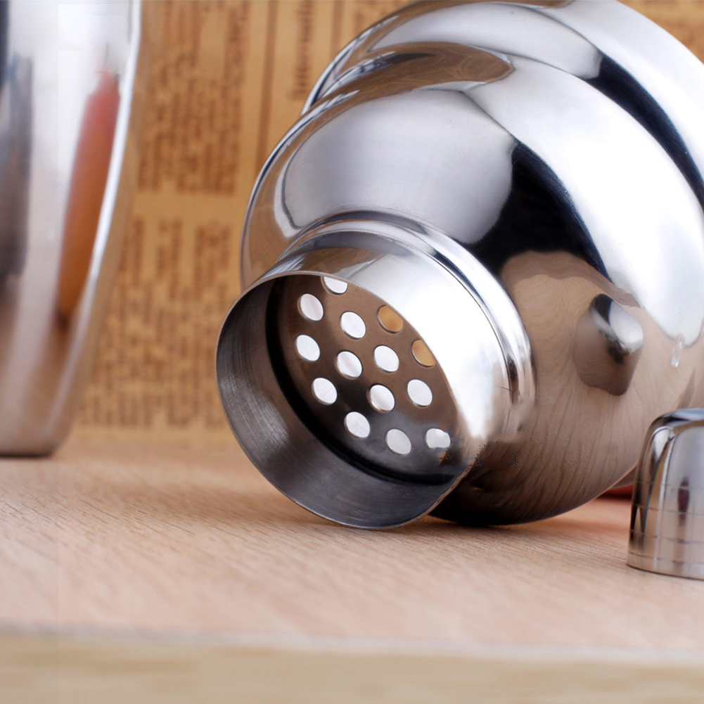 Cocktail Shaker Stainless Steel Martini Shaker Drink Shaker Bar Tools Accessories Bartender Kit for Home &amp; Bar Use