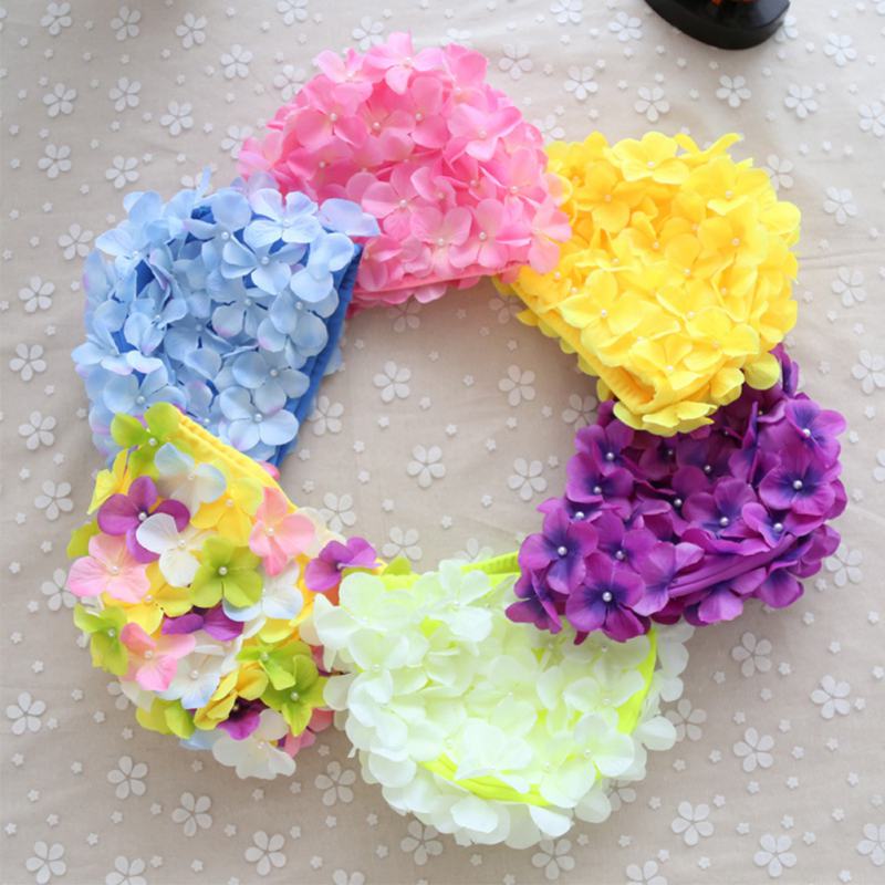 Kvinnor kronblad badmössa blommor badmössa damer simmössa simbassäng mössa badmössa