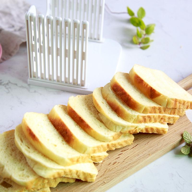 Plástico dobrável e ajustável pão slicer plástico splicing torradas pão cortador rack de corte cozinha cozimento acessórios ferramenta