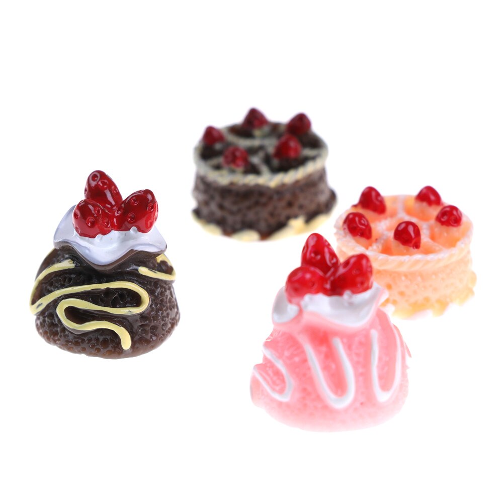 6 Teile/los Gefälschte Erdbeere Kuchen Lebensmittel Harz Flatback Flache Rückseite Cabochon Kawaii DIY Harz Handwerk Dekoration Puppenhaus Miniatur