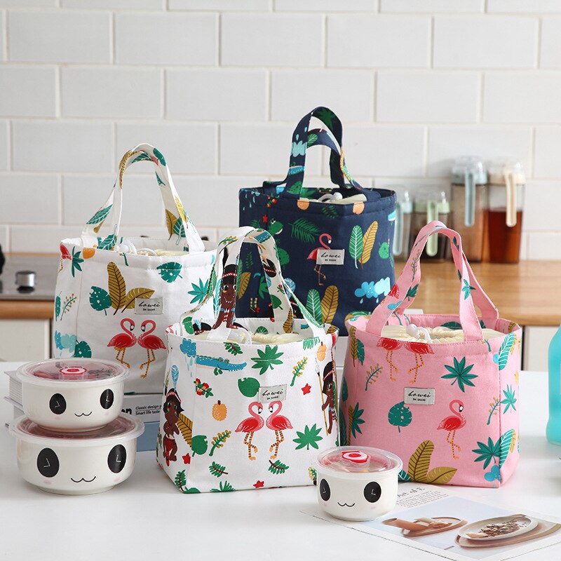 Sacs de déjeuner de cordon de toile imperméable portative de flamant de bande dessinée sacs de nourriture de pique-nique thermique pour des femmes enfants sacs plus frais fonctionnels