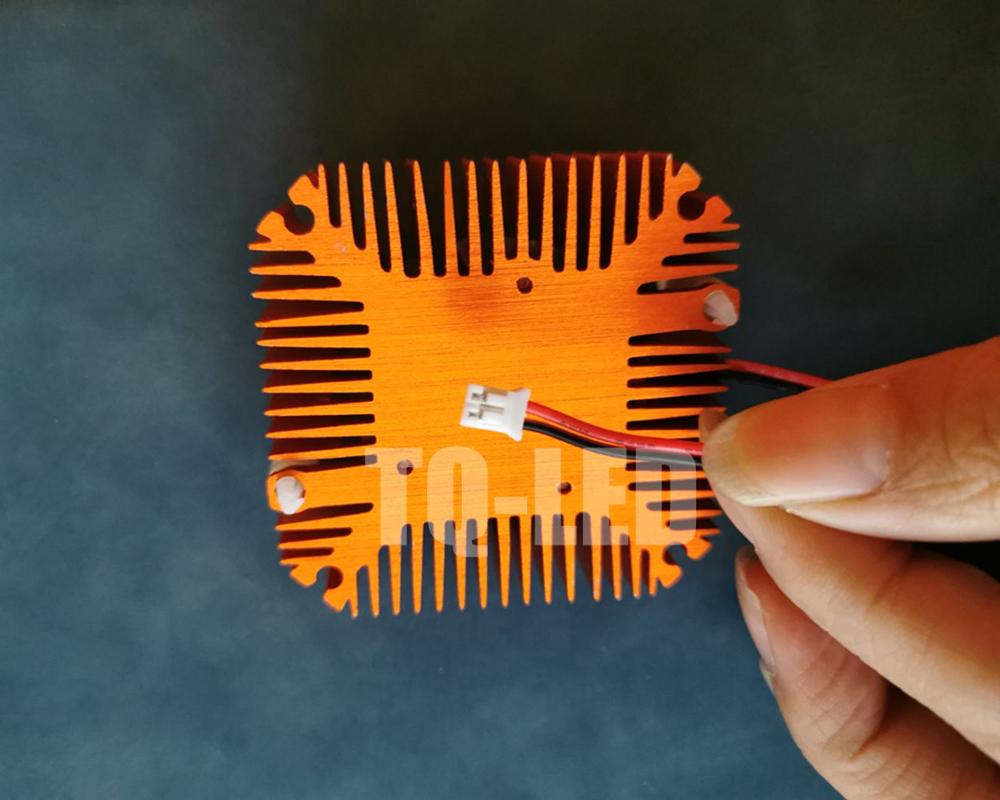 12v aluminium heatsink radiator med blæser til 5w 10w 20w høj effekt led hul afstand 5.5cm