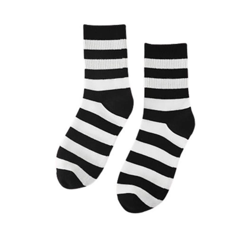 Kvinder størrelse 35-42 bomuld korte sokker streetwear harajuku kvinder besætning bomuld sokker stribet solid åndbar afslappet tegneserie sok: 03