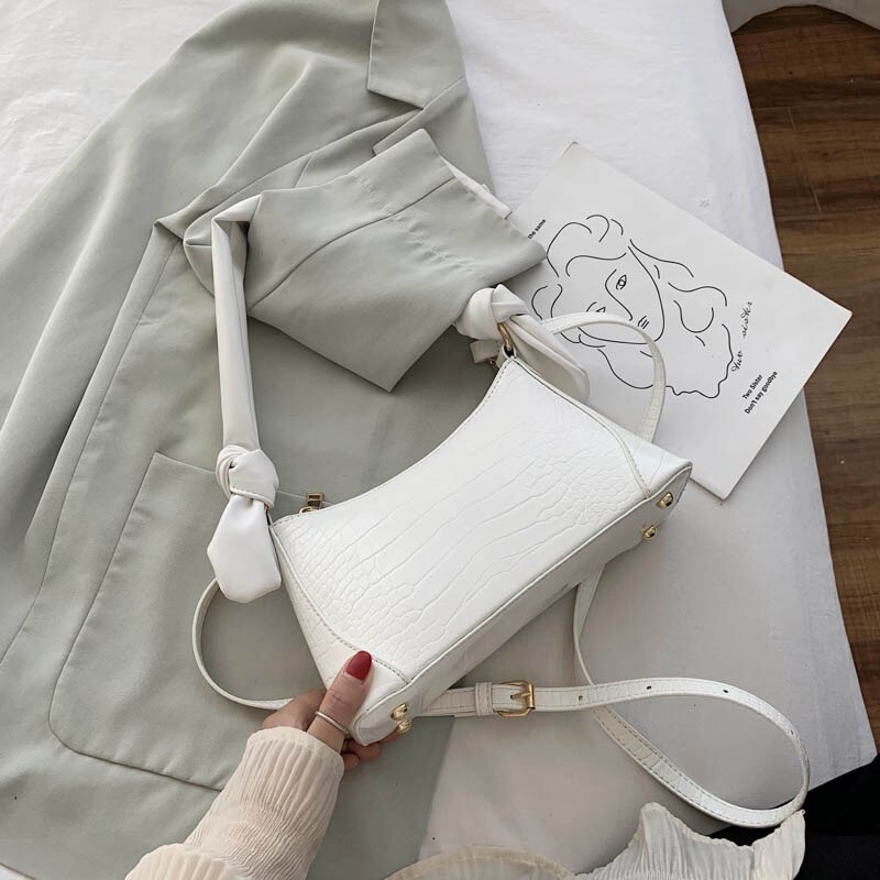 Sacs à main en cuir PU pour femmes, sacs à bandoulière en couleurs solides petite , fourre-tout pour voyage , décontracté: WHITE