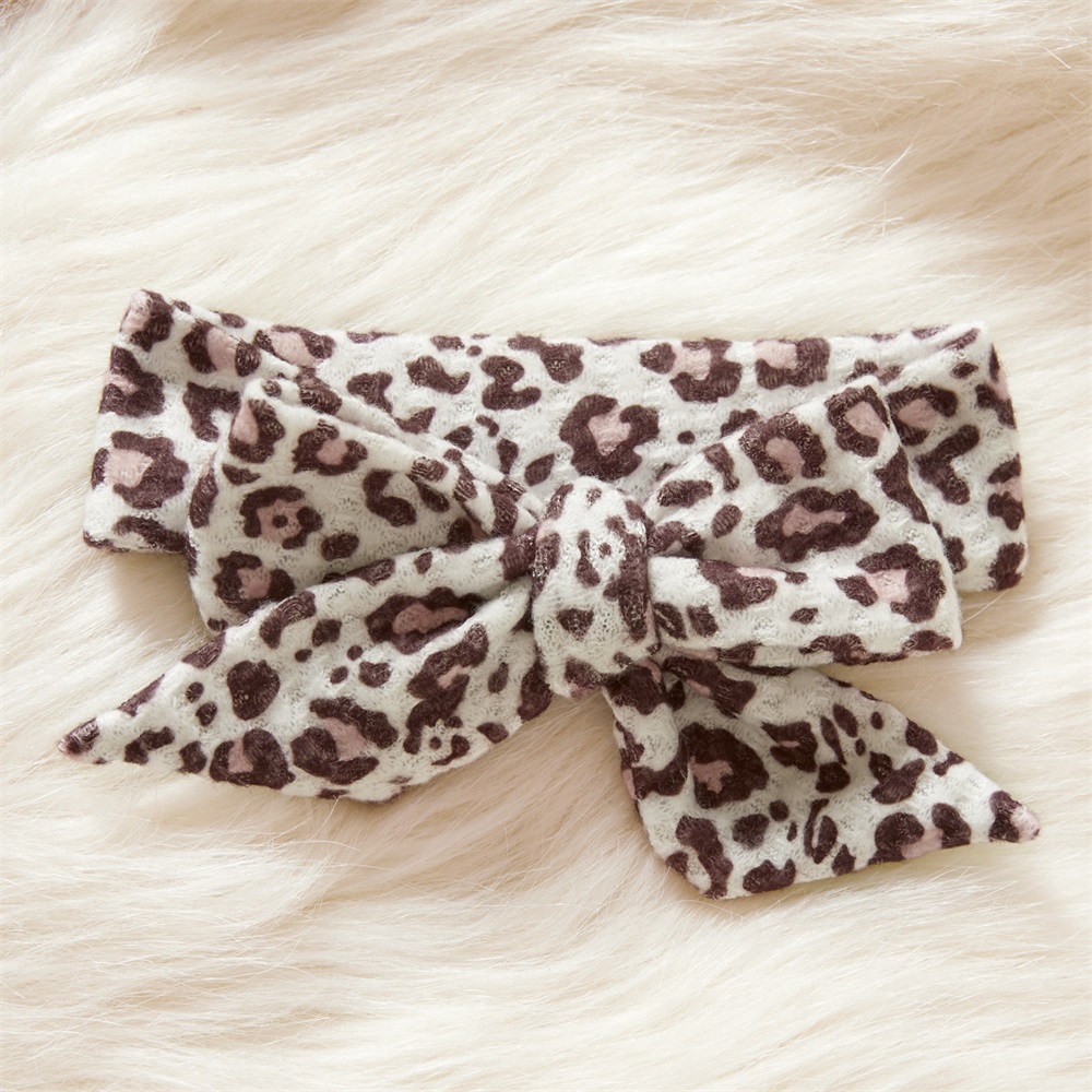 PatPat 2 stücke Solide Kabel und Leopard drucken Lange-hülsenspielanzug Baby einstellen