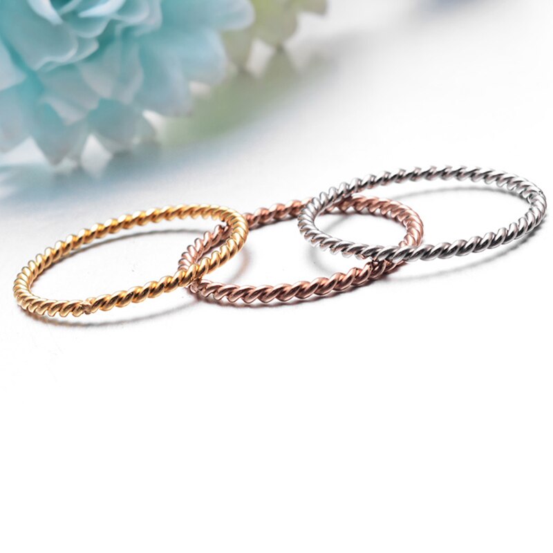 Vrouwelijke Mode Kleine Ring Zilver Rose Goud Kleur Twisted Rvs Ring voor Vrouwen Wedding Party Ring